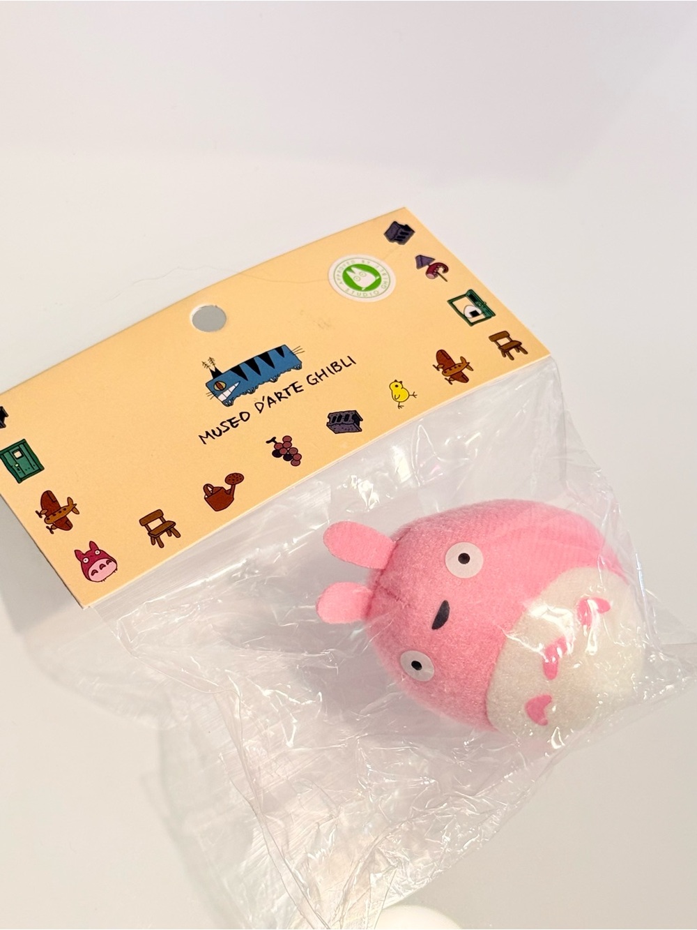 Studio Ghibli Museum Exclusive Pink Totoro Plush Magnet NWT Japan Rare Color